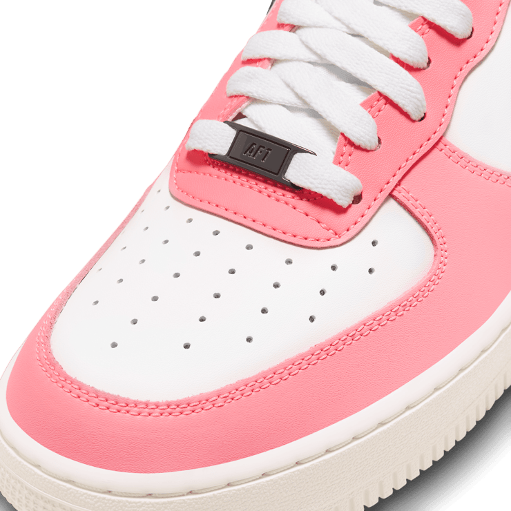 Nike Air Force 1 Low Neapolitan (2023) Angle 4