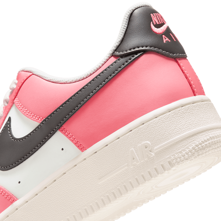 Nike Air Force 1 Low Neapolitan (2023) Angle 5