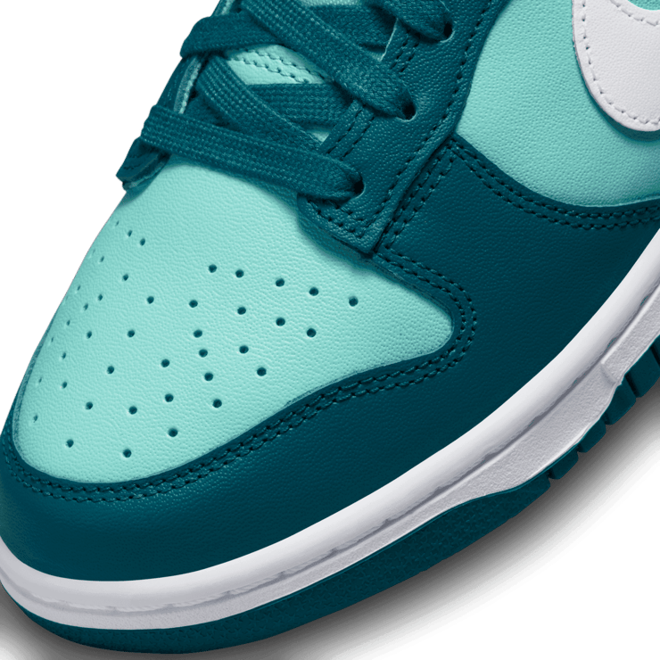 Nike Dunk Low Geode Teal Angle 4