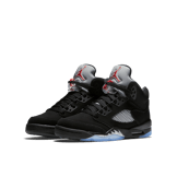 Air Jordan 5 Retro Black Metallic (2016) (GS) Angle 2