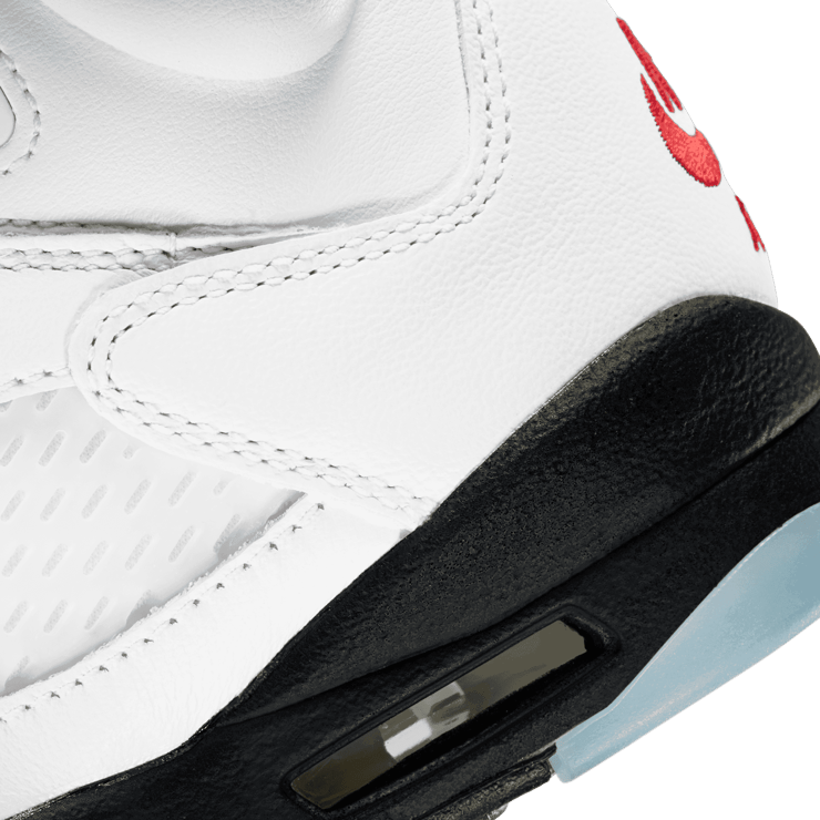 Air Jordan 5 Retro Fire Red Silver Tongue (2020) (GS) Angle 7
