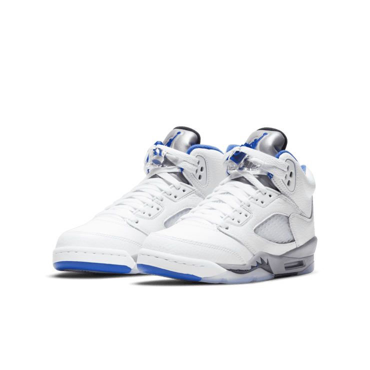 Air Jordan 5 Retro White Stealth (2021) (GS) Angle 2