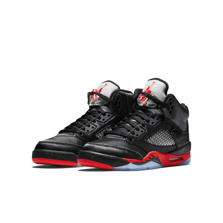 Air Jordan 5 Retro Satin Bred (GS) Angle 2