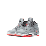 Air Jordan 5 Retro Hot Lava (GS) Angle 2