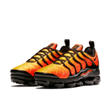 Nike Air VaporMax Plus Black Orange Crimson Angle 3