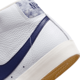 Nike Blazer Mid ’77 Washed Denim Angle 2