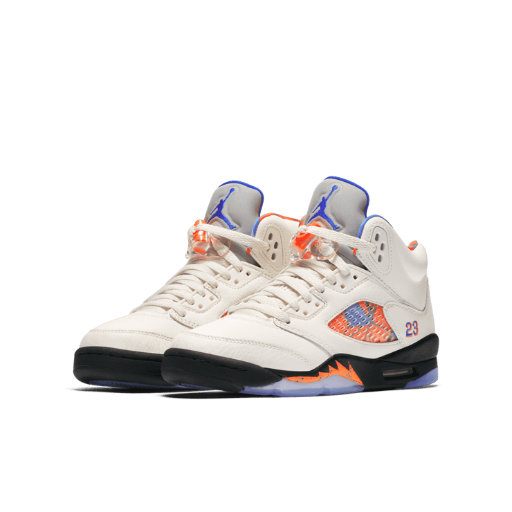 Air Jordan 5 Retro International Flight (GS) Angle 2