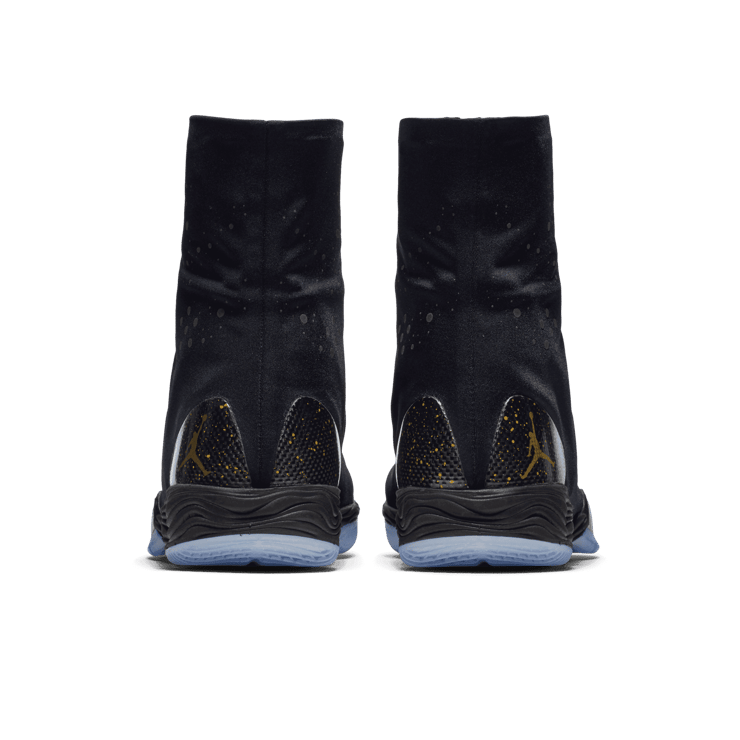 Air Jordan XX8 Think 16 (Locked & Loaded) Angle 3
