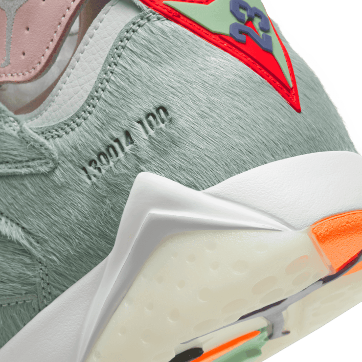 Air Jordan 7 Retro Hare 2.0 Angle 6