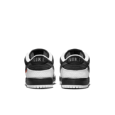 Nike SB Dunk Low Tightbooth Angle 3