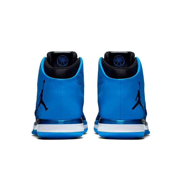 Air Jordan XXX1 Royal Angle 3