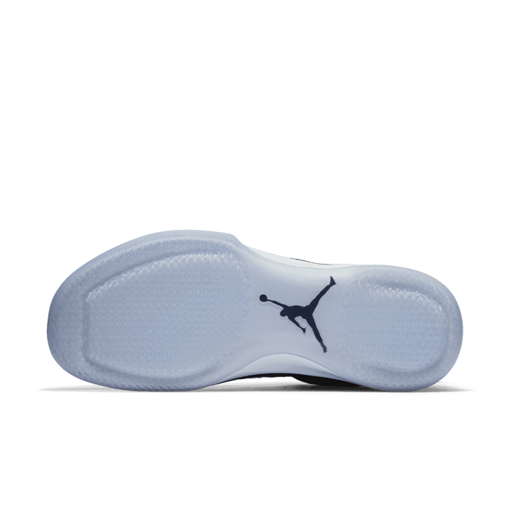 Air Jordan XXX1 Low Black White Angle 0