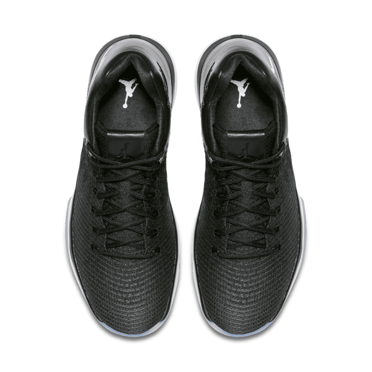 Air Jordan XXX1 Low Black White Angle 1