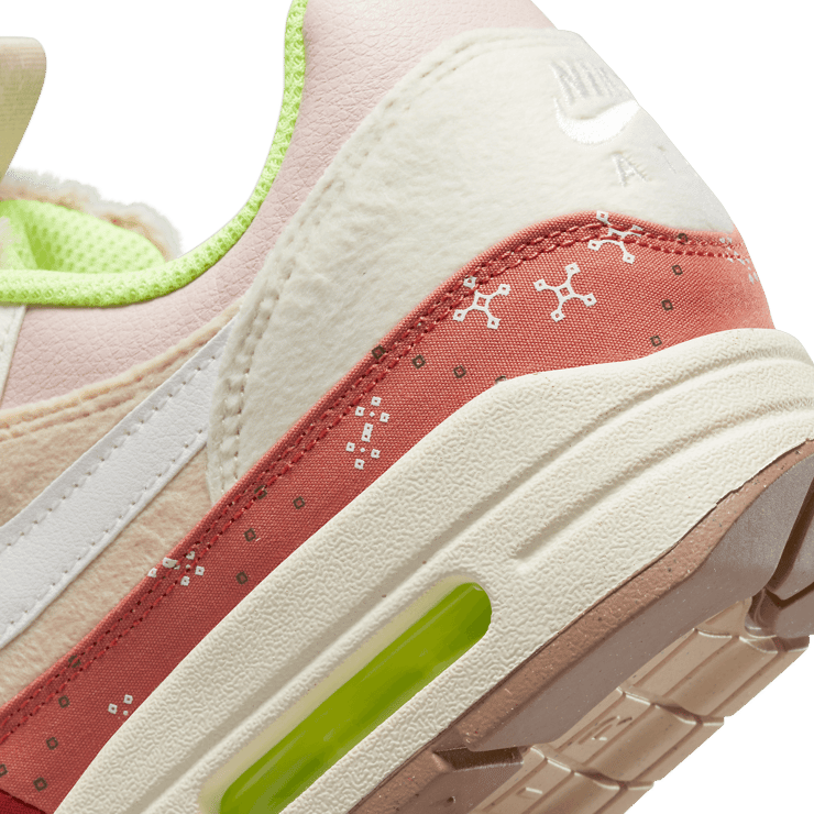 Nike Air Max 1 PRM Woman's Best Friend (W) Angle 5