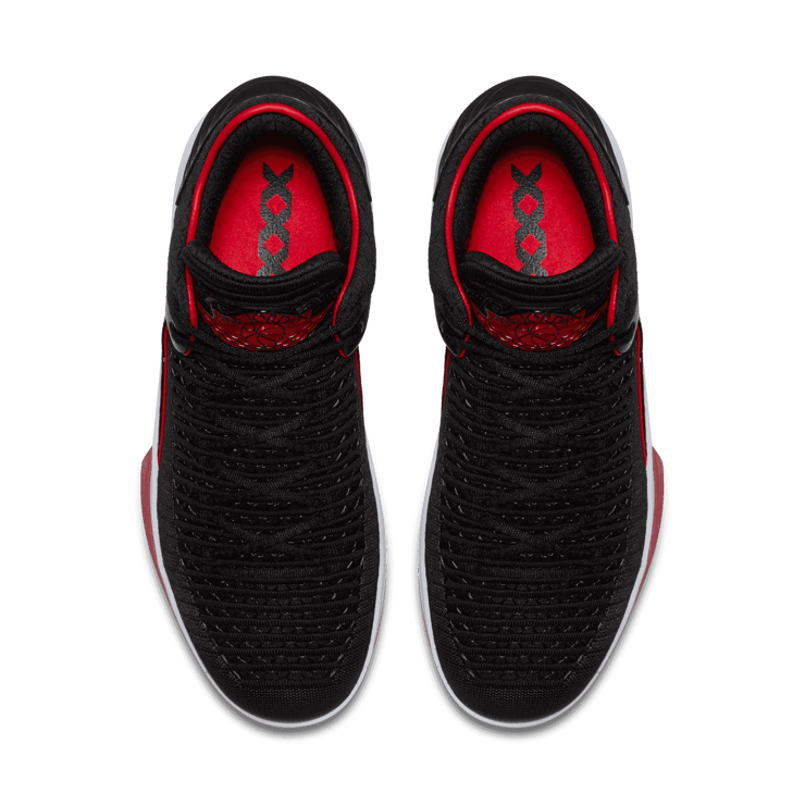 Air Jordan XXXII Low MJ Day Angle 1