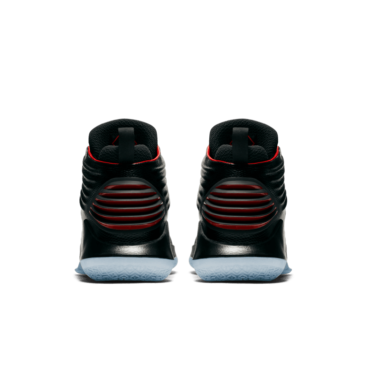 Air Jordan XXXII MJ Day (GS) Angle 3