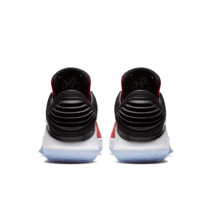 Air Jordan XXXII Low Chicago Win Like 96 Angle 3