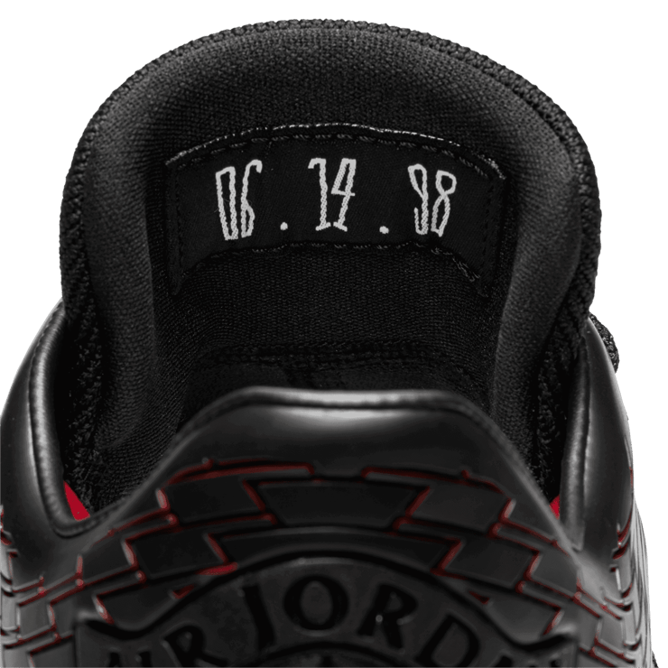 Air Jordan XXXII Low Last Shot Angle 5