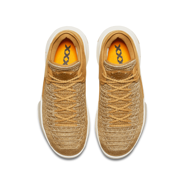 Air Jordan XXXII Low Golden Harvest (GS) Angle 1