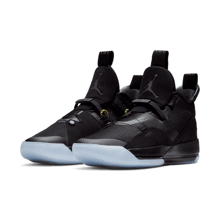 Air Jordan XXXIII Blackout Angle 2