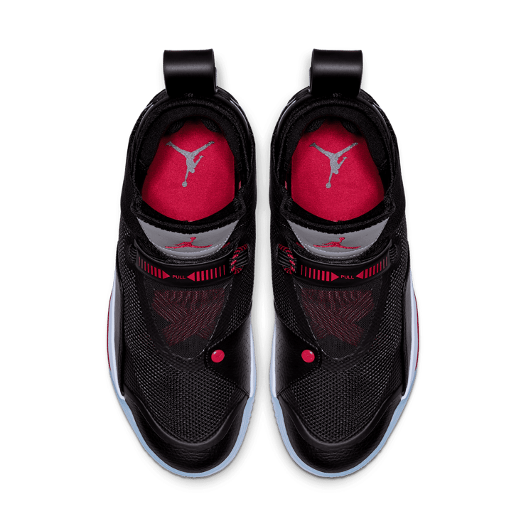 Air Jordan XXXIII SE Black Angle 1