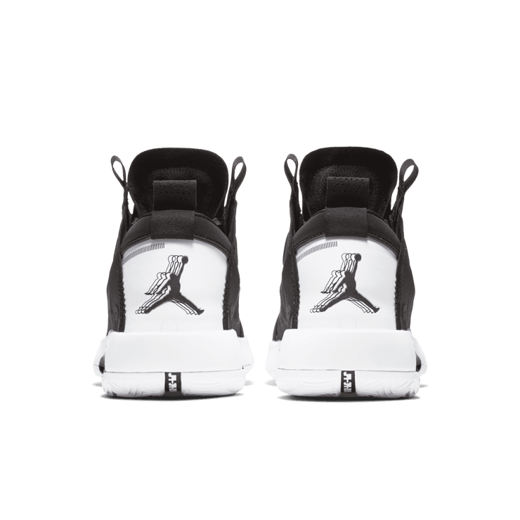 Air Jordan XXXIV Eclipse Angle 3