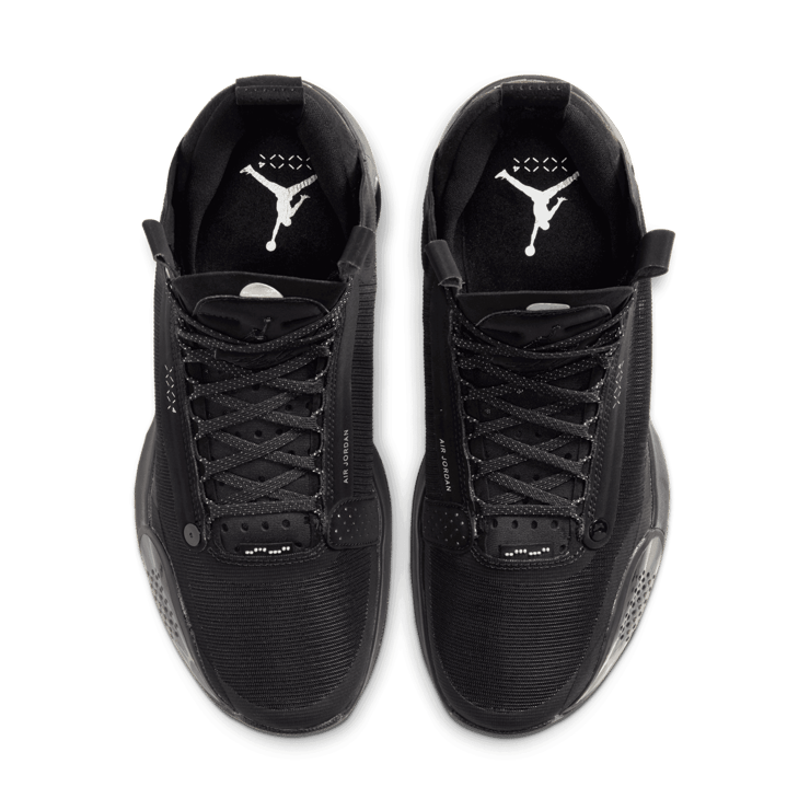 Air Jordan XXXIV Black Cat Angle 1