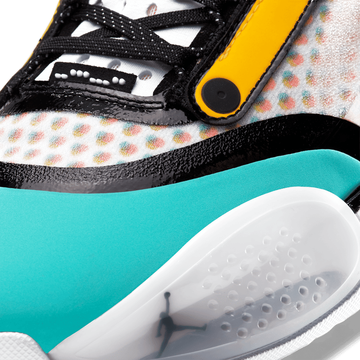 Air Jordan XXXIV Low Guo Ailun Pop Art CZ7748-100