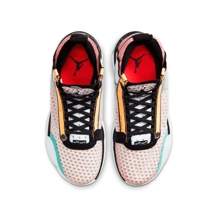 Air Jordan XXXIV Low Guo Ailun Pop Art (GS) Angle 1