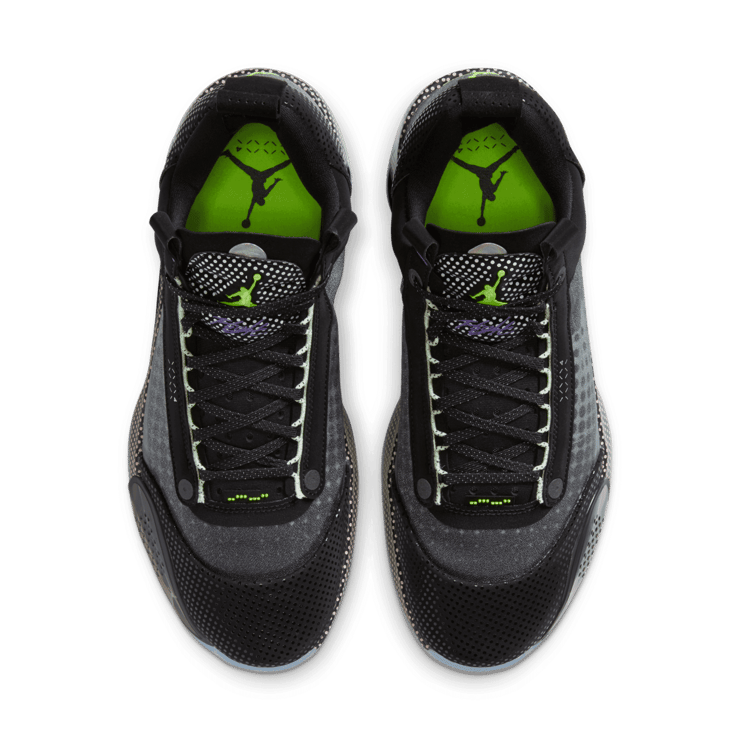 Air Jordan XXXIV Low Black Vapor Green Bleached Coral Angle 1