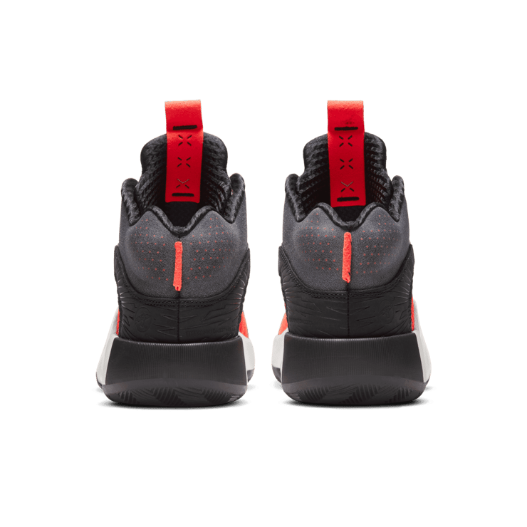 Air Jordan XXXV Titan Angle 3