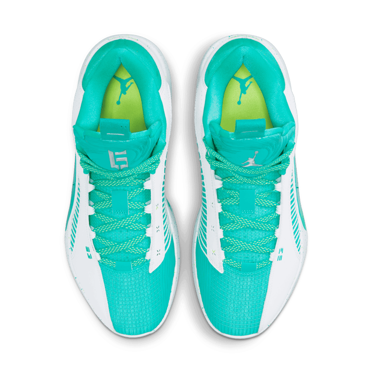 Air Jordan XXXV Guo Ailun Jade Green Angle 1