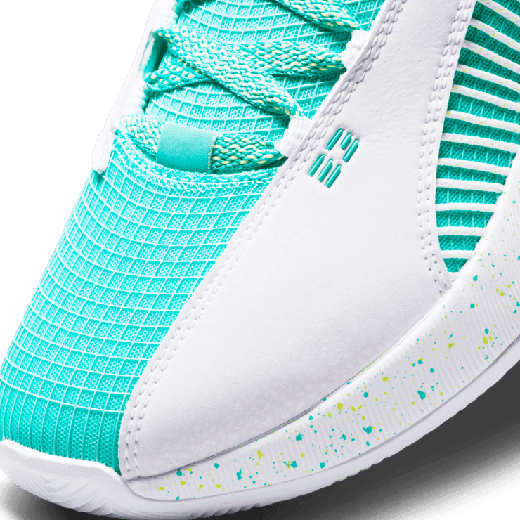 Air Jordan XXXV Guo Ailun Jade Green Angle 4