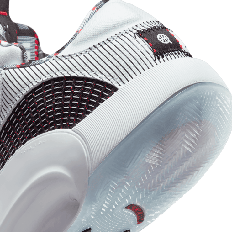 Air Jordan 35 Low Quai 54 (2021) Angle 5