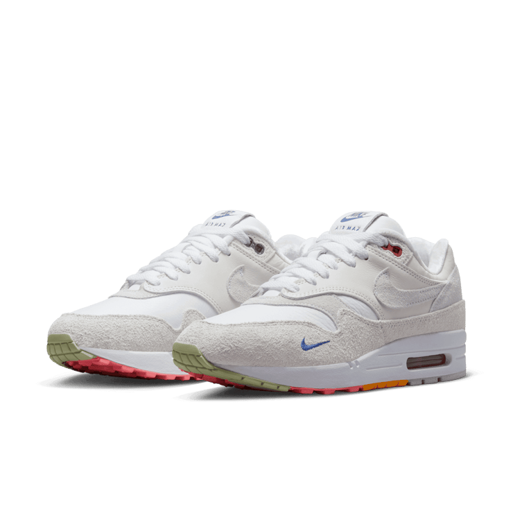 Nike Air Max 1 Pom Pom Polka Dots (W) Angle 2