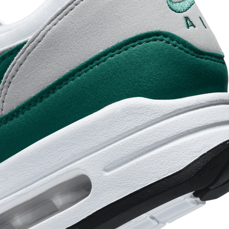 Nike Air Max 1 Anniversary Green (2020) Angle 5