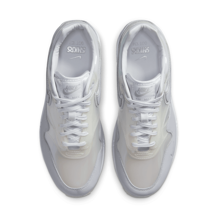 Nike Air Max 1 SNKRS Day White (W) Angle 1