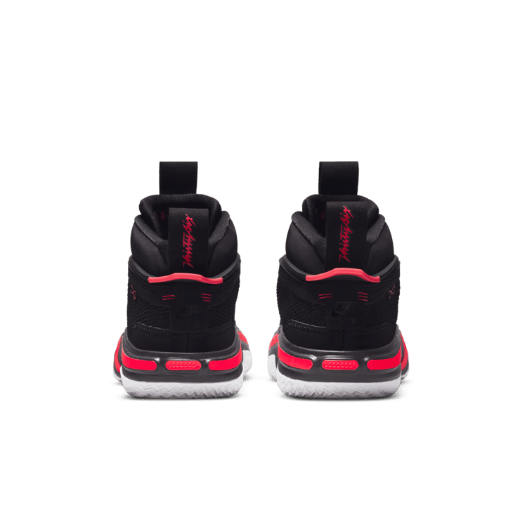 Air Jordan 36 Infrared 23 (GS) Angle 3