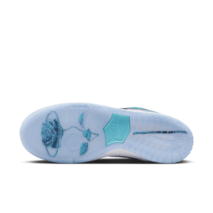 Nike SB Dunk Low April Skateboards Angle 0