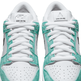 Nike SB Dunk Low April Skateboards Angle 6