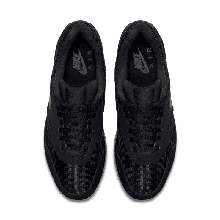 Nike Air Max 1 Black Gum Angle 1