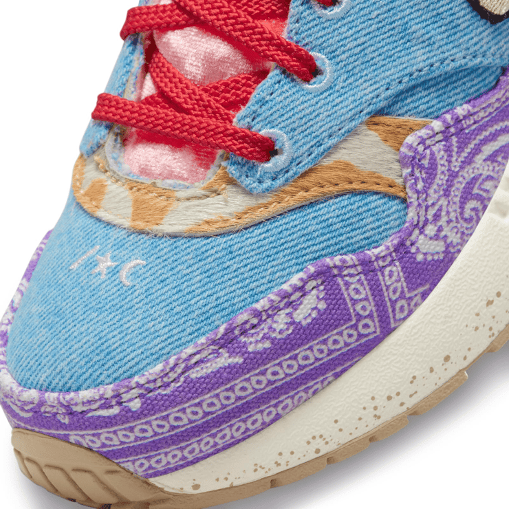 Nike Air Max 1 SP Concepts Far Out (PS) Angle 4