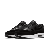 Nike Air Max 1 Rebel Skulls Angle 2