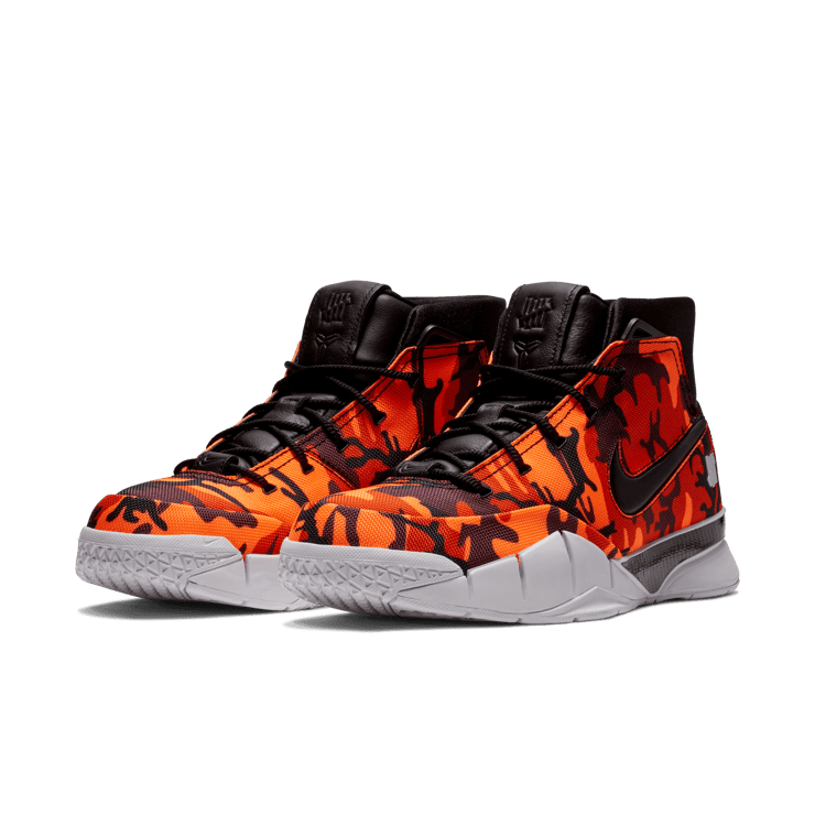 Nike Kobe 1 Protro Undefeated Orange Camo (Phoenix) Angle 4