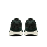 Nike Air Max 1 Outdoor Green Angle 3