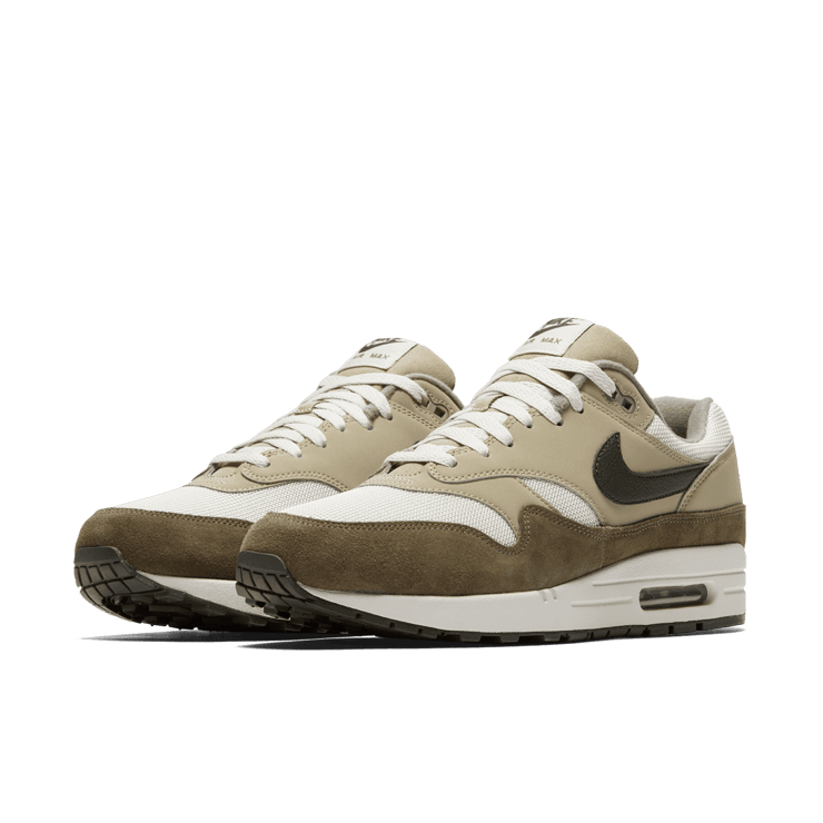 Nike Air Max 1 Medium Olive Angle 2