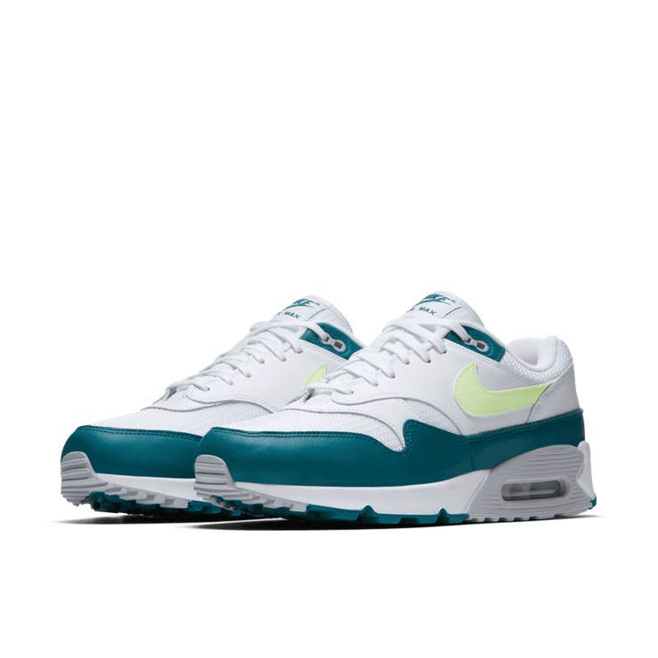 Nike Air Max 90/1 Spruce Lime Angle 2