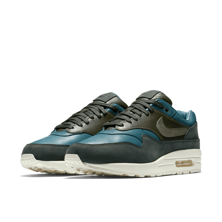 Nike Air Max 1 Pinnacle Iced Jade Angle 2