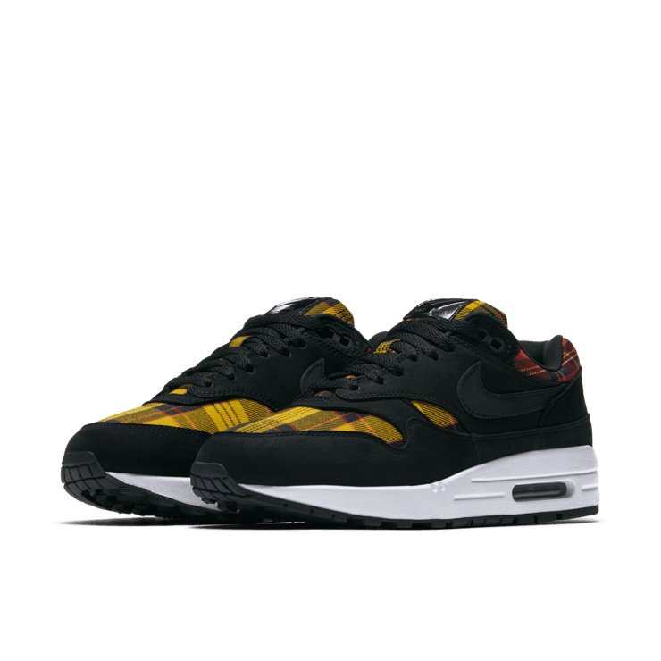 Nike Air Max 1 Tartan Black (W) Angle 2