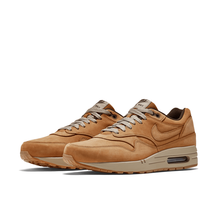 Nike Air Max 1 Wheat Pack (2015) Angle 2